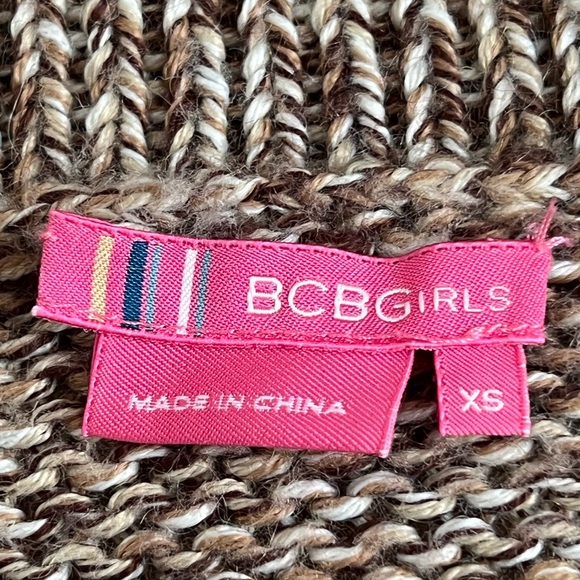 BCBG One Button Oatmeal Cardigan - Picture 6 of 14